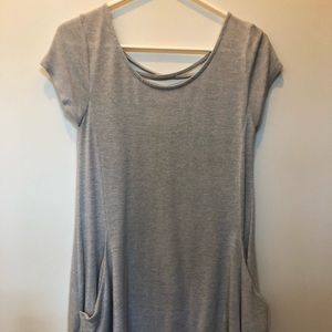 Maurice’s long tee